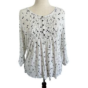 Kim Rogers White and Black Blouse